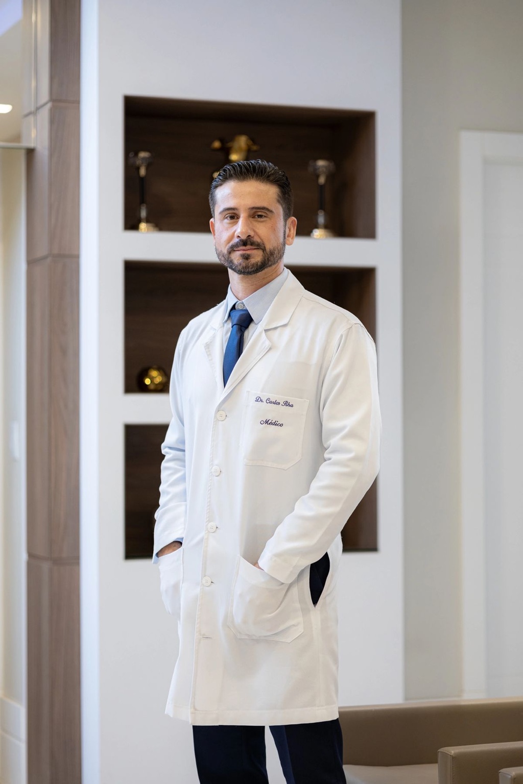 Healthcare practitioner